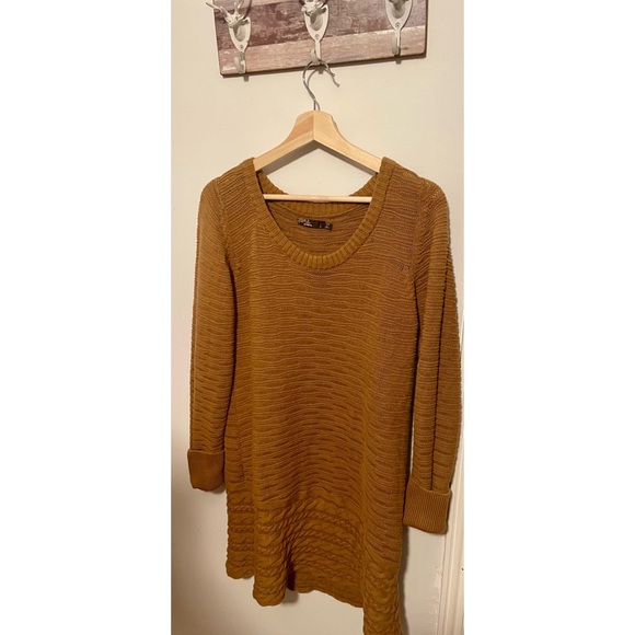 Long Prana sweater - Picture 1 of 4